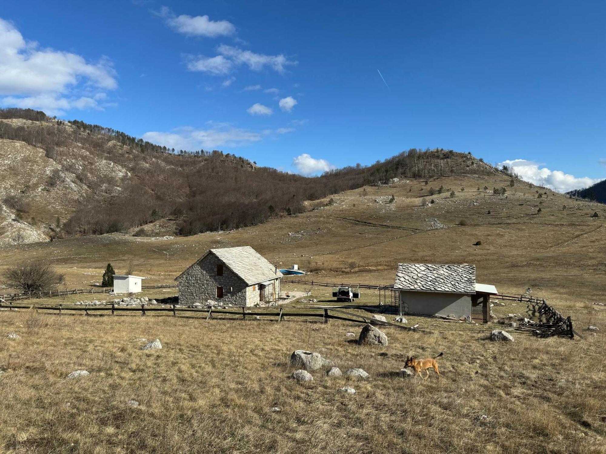 Mountain House Varda * Ledenice