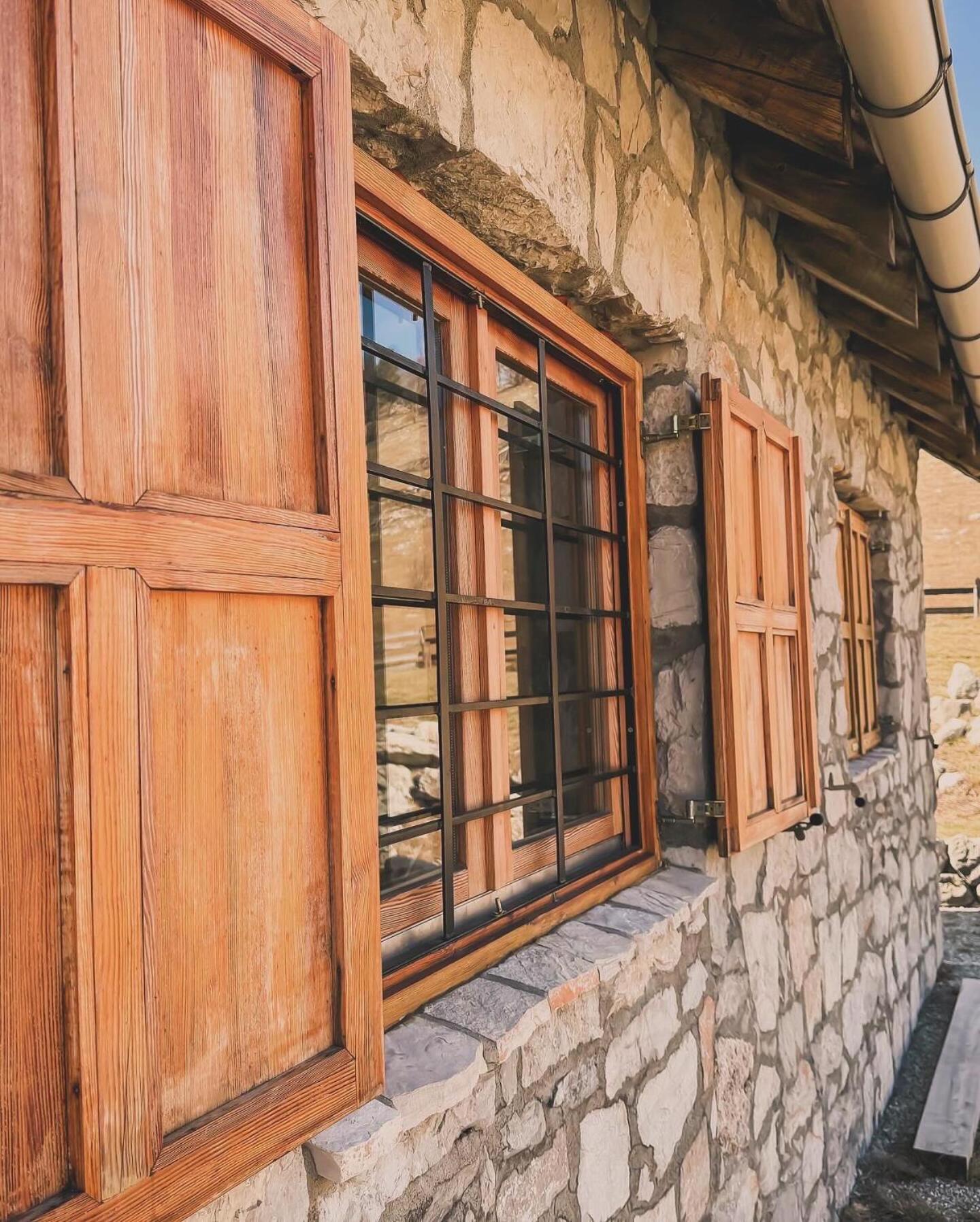 Mountain House Varda